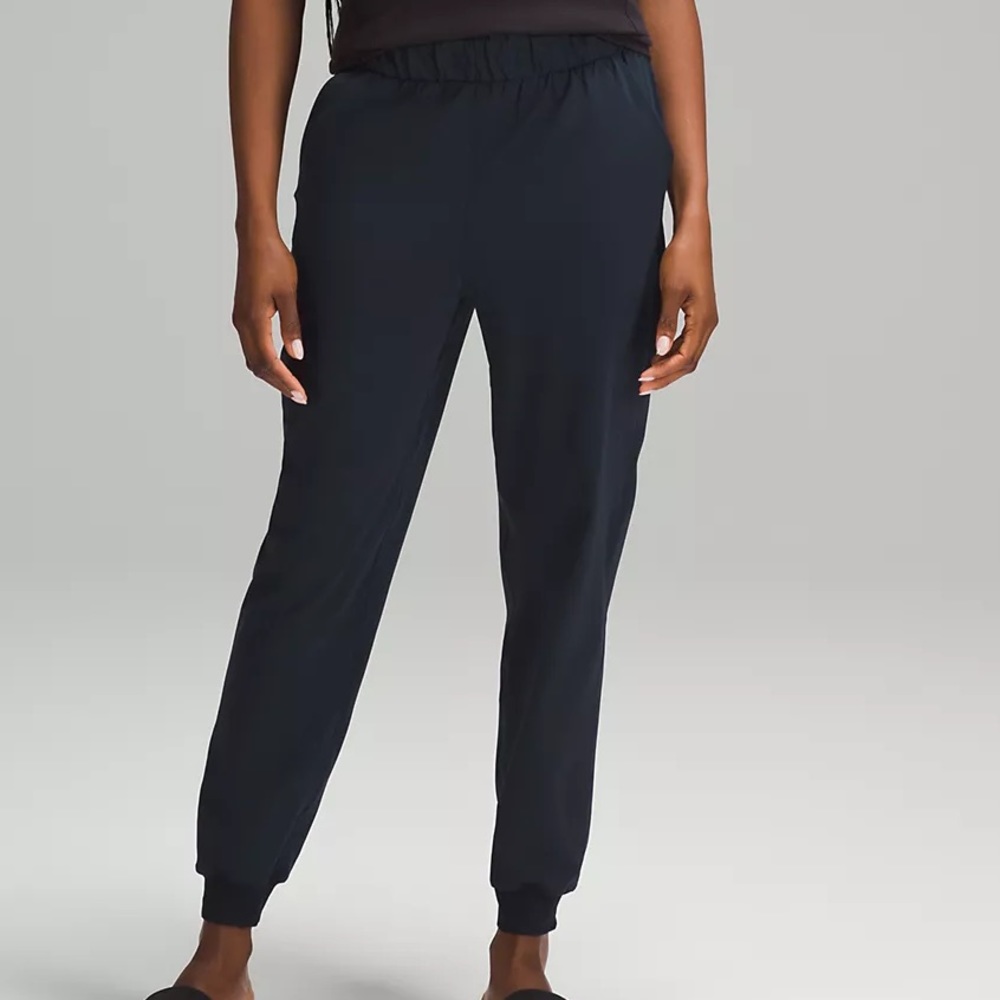 Lululemon On the fly jogger woven